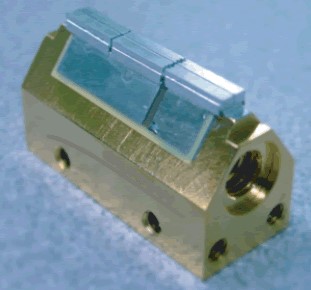 60W连续二极管激光列阵(巴条)