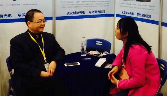 ����첩ʿ���ܺ�������̨ר��