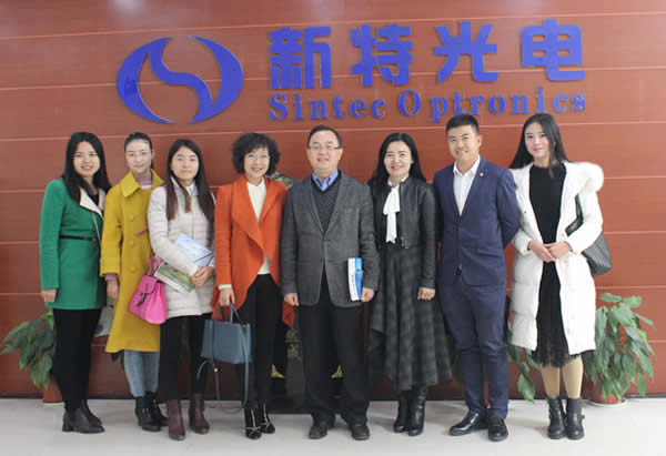 ���渱�ܲ÷������ޱ�Ӯ