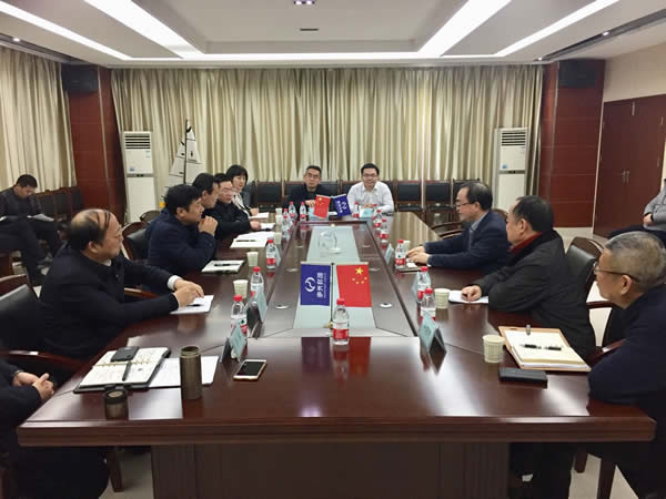 �人��ί��ί���м�ί������￼�����ޱ�Ӯ