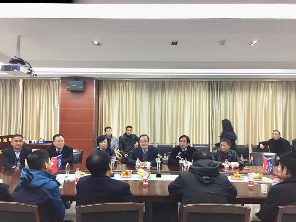 ǿǿ����ı��չ ��������������