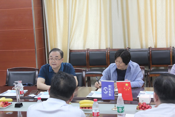 ���������������г�һ��ݰ�����ޱ�Ӯ�ιۿ���